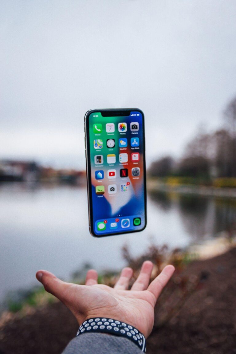 phone3 1 768x1152